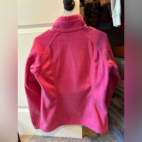 Pink Columbia jacket with pink ribbon for breast cancer awareness - Picture 2 of 2